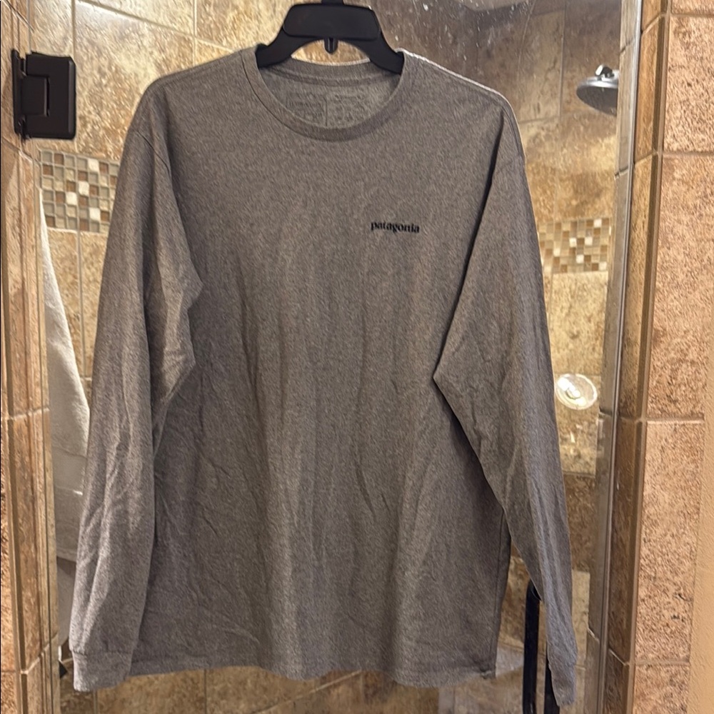 Men’s long sleeve Patagonia t-shirt